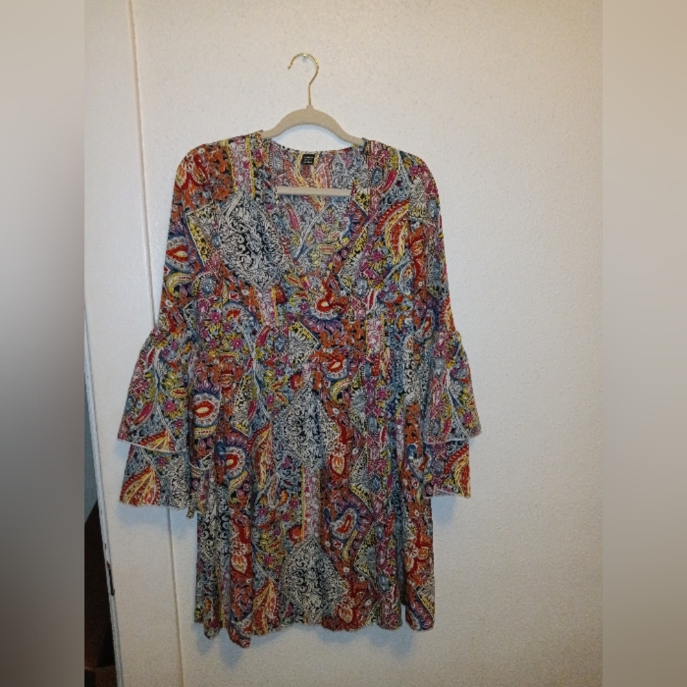 NWOT SHEIN Bohemian Paisley Floral Plunge Neck Dress M